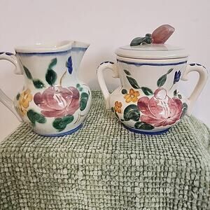 Redwing Pottery Floral Pattern Creamer / Sugar Bowl Pink Blue 4 In Tall Read